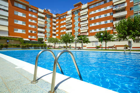 AL46 - Apartamento moderno playa Fenals